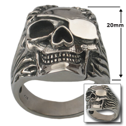 Pirate Skull Ring in .925 Sterling Silver