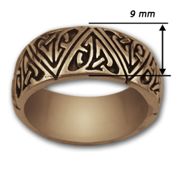 Celtic Band Ring in 14k Gold