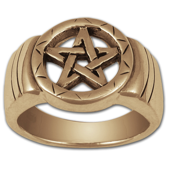 Pentagram Ring in 14k Gold
