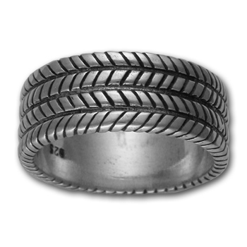 Tread Ring in Sterling Silver
