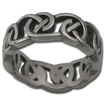 Celtic Knot Ring in Sterling Silver