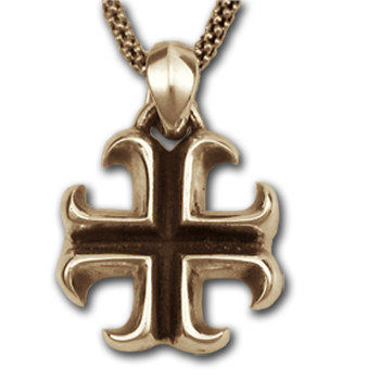 Maltese Cross Pendant in 14K Gold